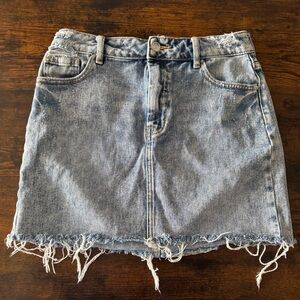 Denim Frayed Hem Skirt